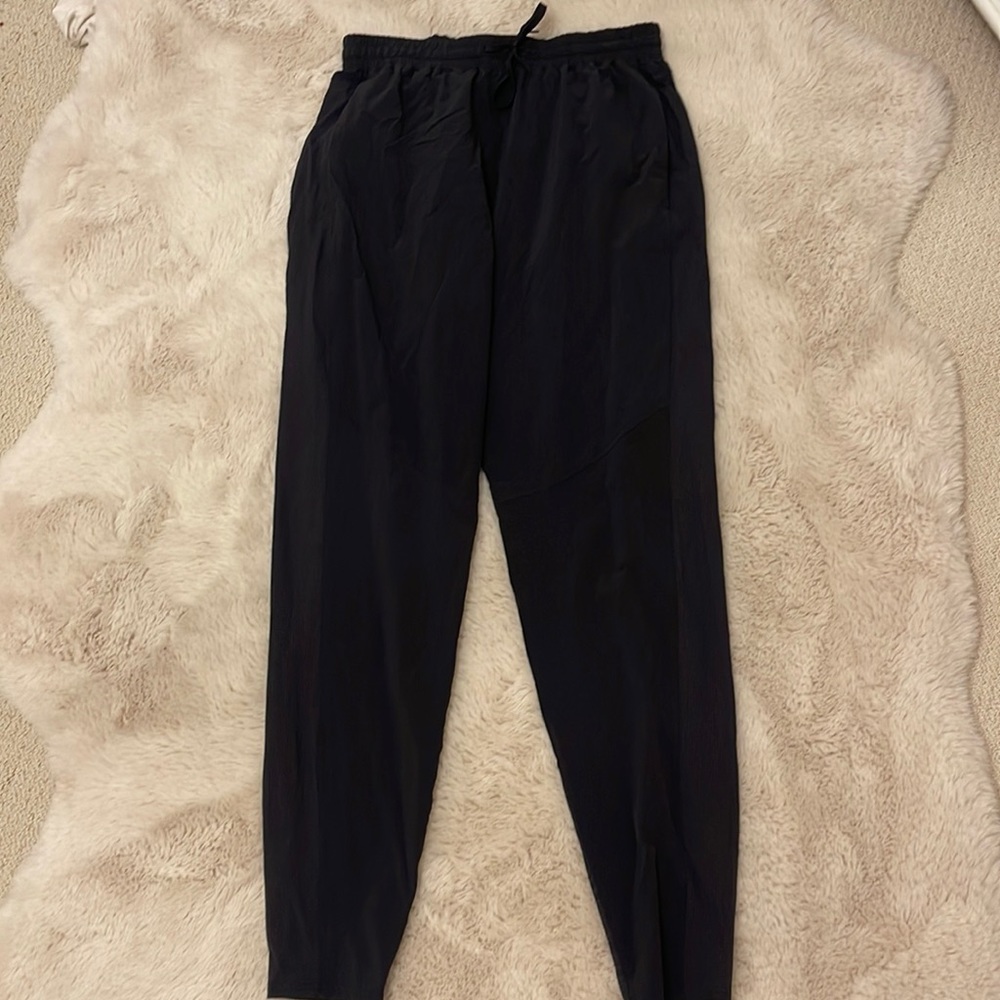 Outdoor Voices joggers - Picture 2 of 8
